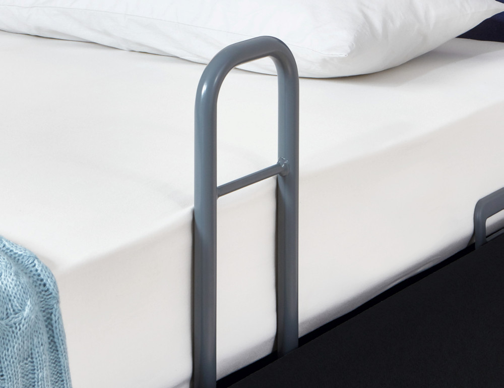 Pflegebett Burmeier Regia Niederflurbett inkl. geteilten Seitengitter – Bild 5